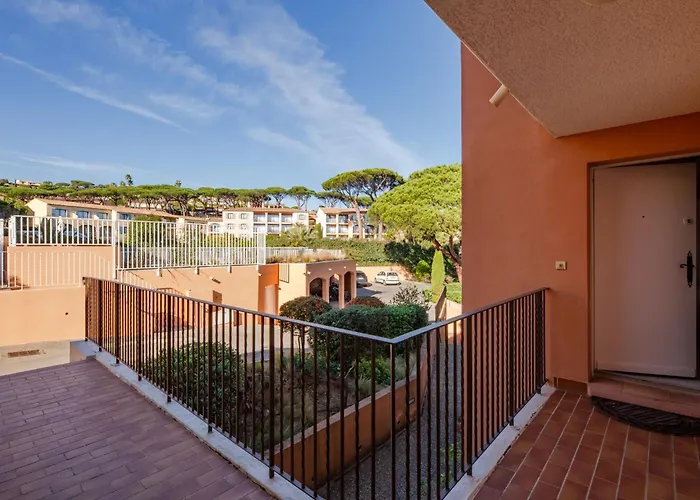 Le Thalassa-2 By Interhome